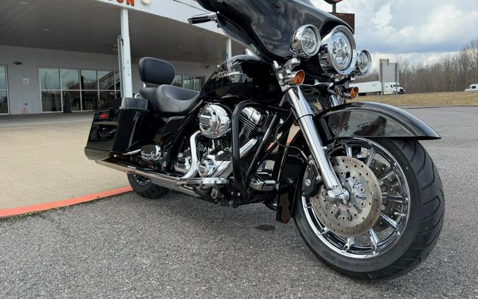 2009 Harley-Davidson® Street Glide® Black