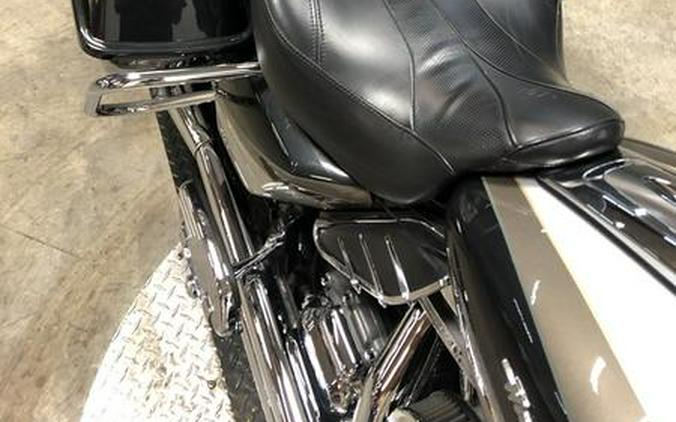 2013 Harley-Davidson® CVO Electra Glide Ultra Classic - FP7961