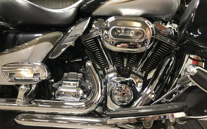 2013 Harley-Davidson® CVO Electra Glide Ultra Classic - FP7961