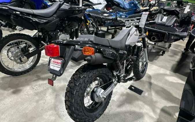 2027 Yamaha TW200