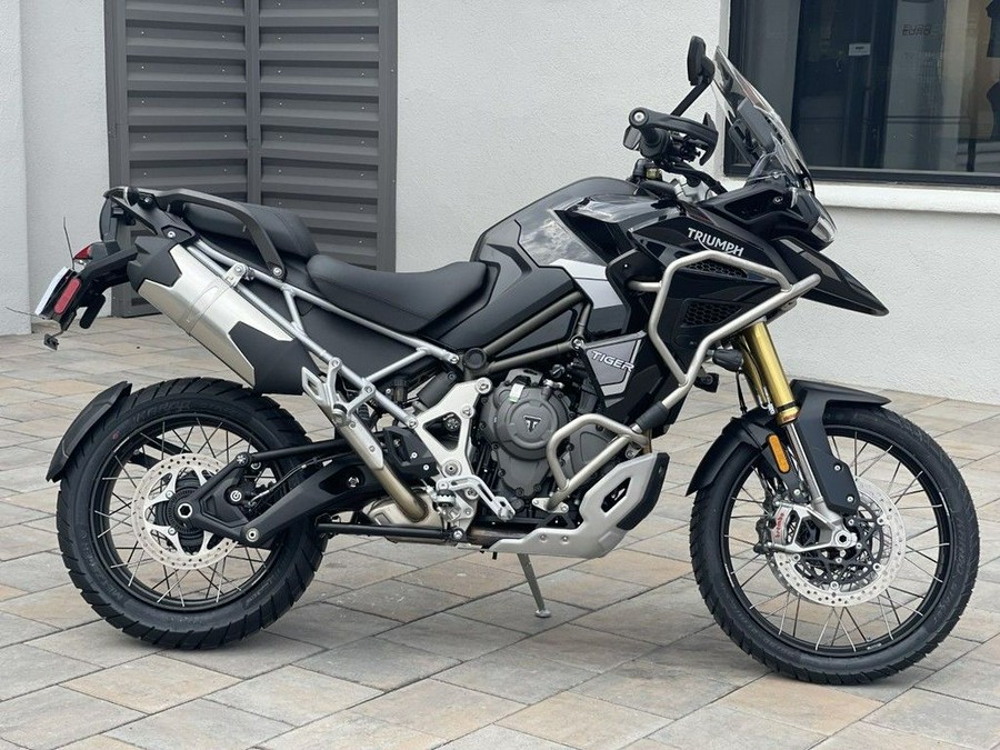 2023 Triumph Tiger 1200 Rally Explorer Sapphire Black