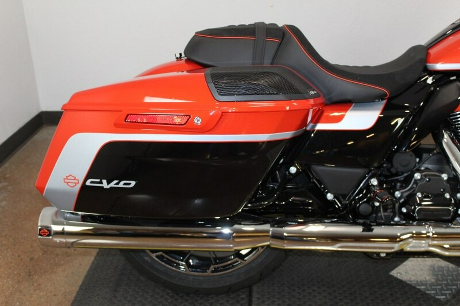 Harley-Davidson CVO™ Road Glide 2024 FLTRXSE 84467945 LEGENDARY ORNG W/ PINS