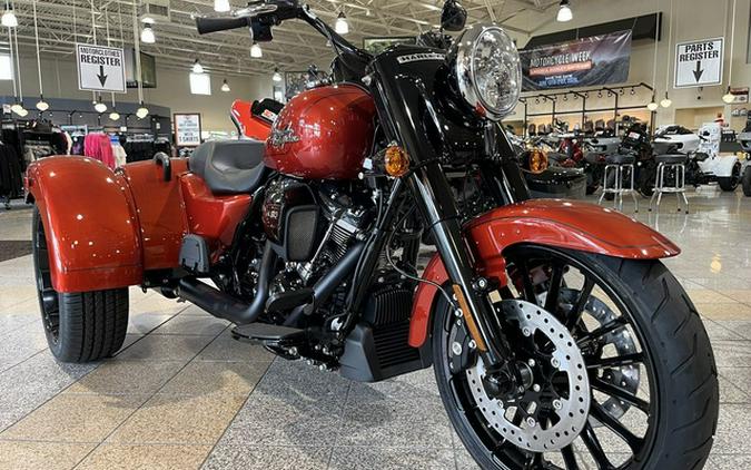 2025 Harley-Davidson Trike FLRT - Freewheeler