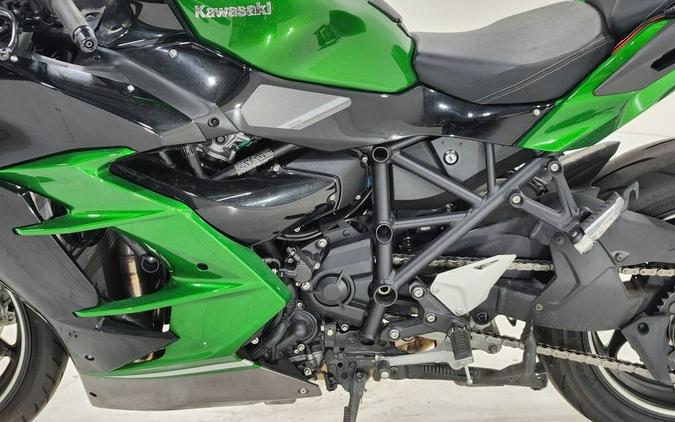 2022 Kawasaki Ninja H2® SX SE