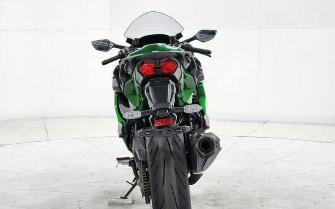 2022 Kawasaki Ninja H2® SX SE