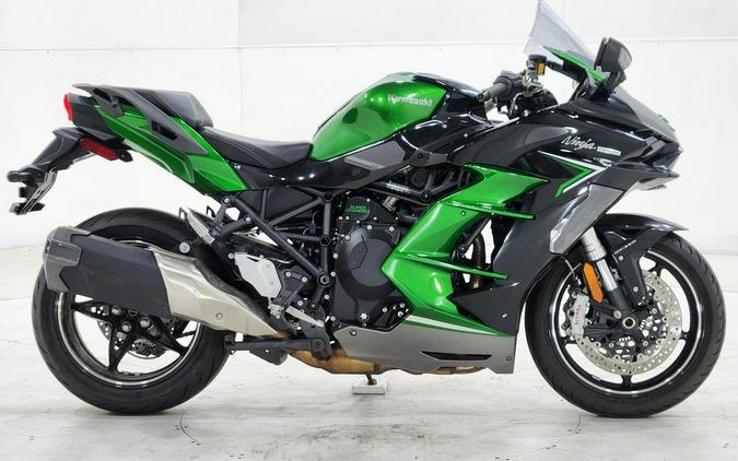 2022 Kawasaki Ninja H2® SX SE