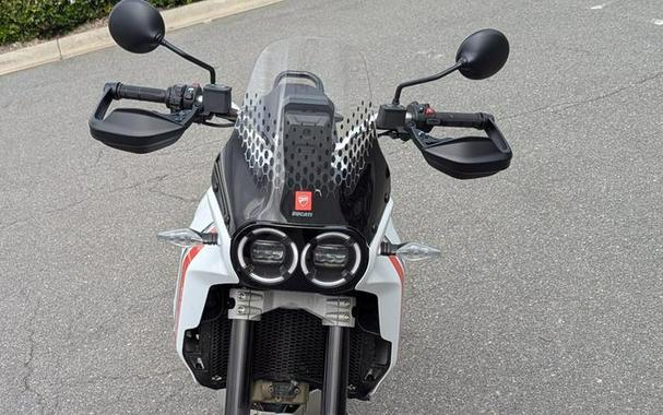 2025 Ducati DesertX