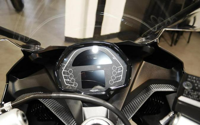 2025 Triumph Daytona 660 Satin Granite/Satin Black