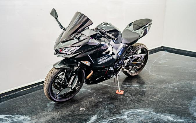 2022 Kawasaki Ninja 400 ABS