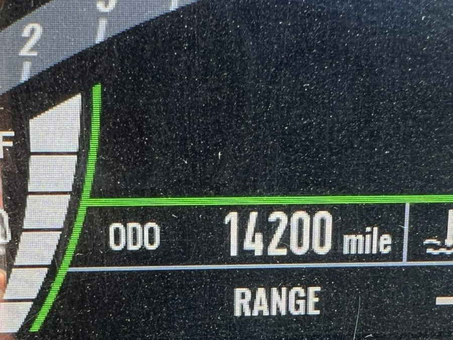 2020 Kawasaki Z900 ABS Metallic Graphite Gray/Metallic Spark Bla