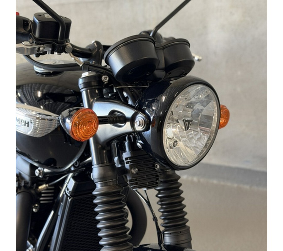 2018 Triumph BONNEVILLE T100 BLACK