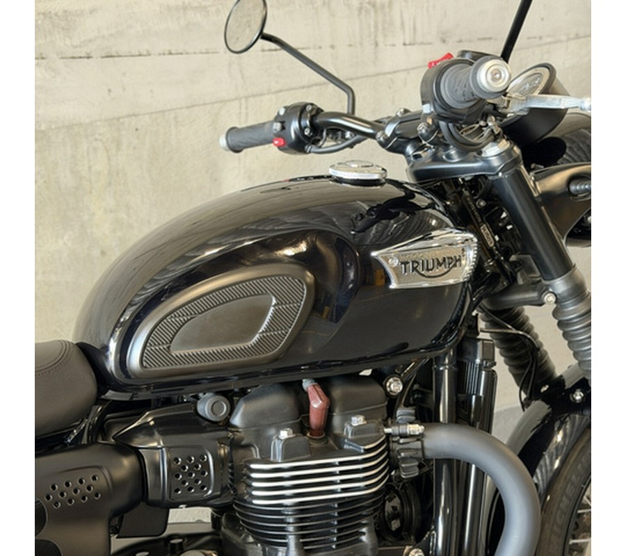 2018 Triumph BONNEVILLE T100 BLACK