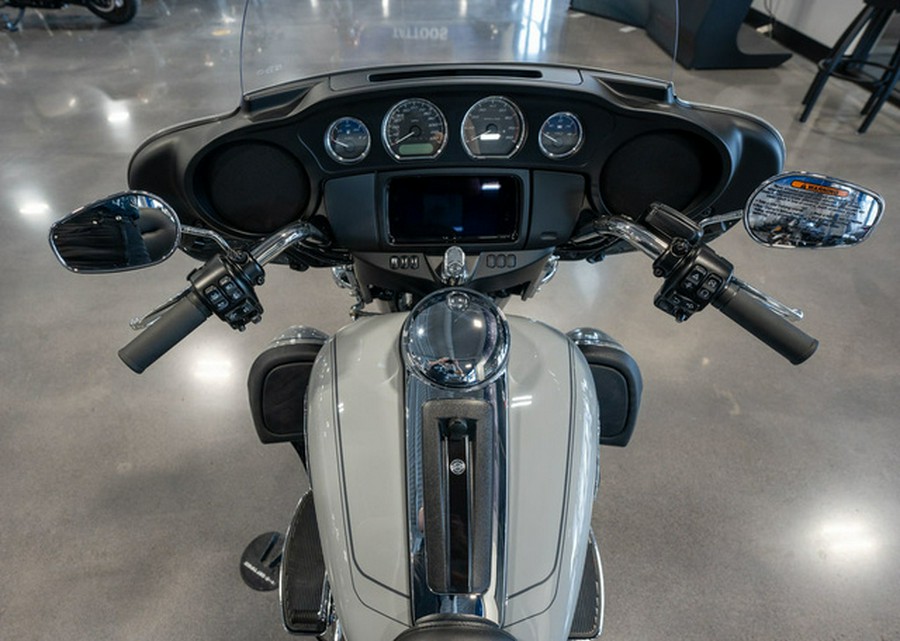 2024 Harley-Davidson Trike FLHTCUTG - Tri Glide Ultra