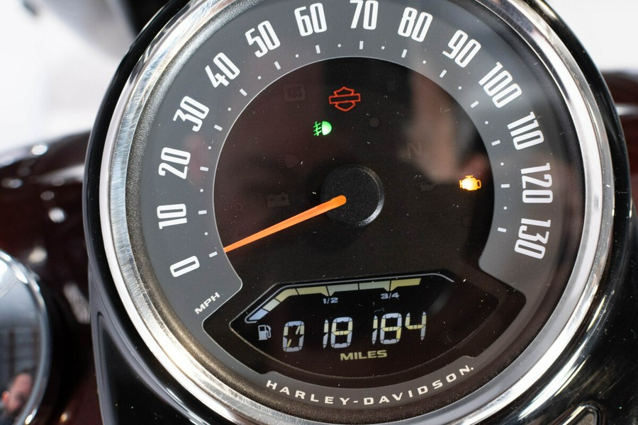 2018 Harley-Davidson Heritage Classic 114