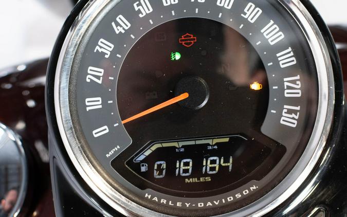 2018 Harley-Davidson Heritage Classic 114