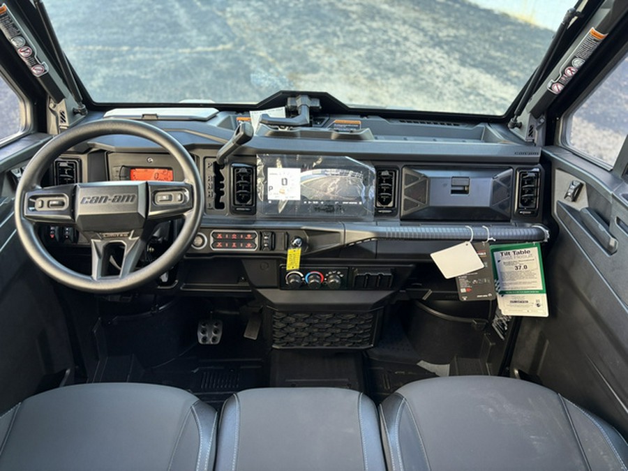 2026 Can-AM DEFENDER MAX LTD HD11