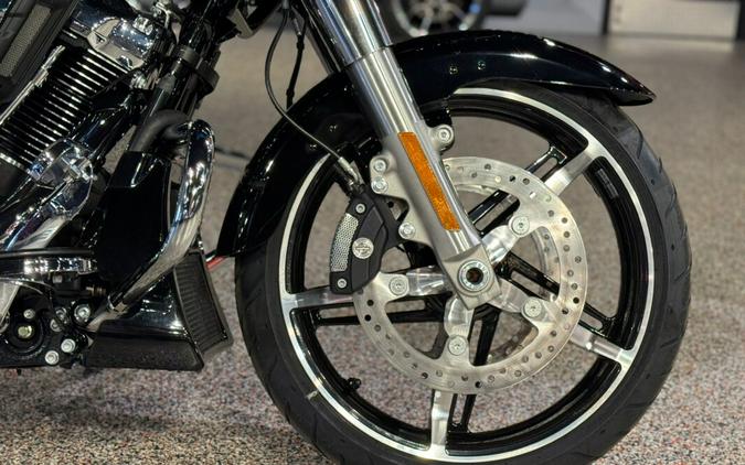 FLTRX 2026 Road Glide
