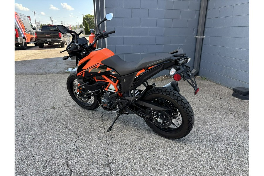 2024 390 Adventure - KTM