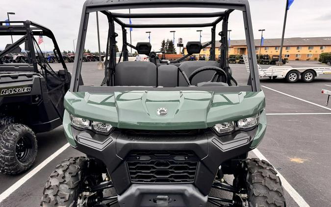 2023 Can-Am® Defender MAX DPS HD7 Tundra Green