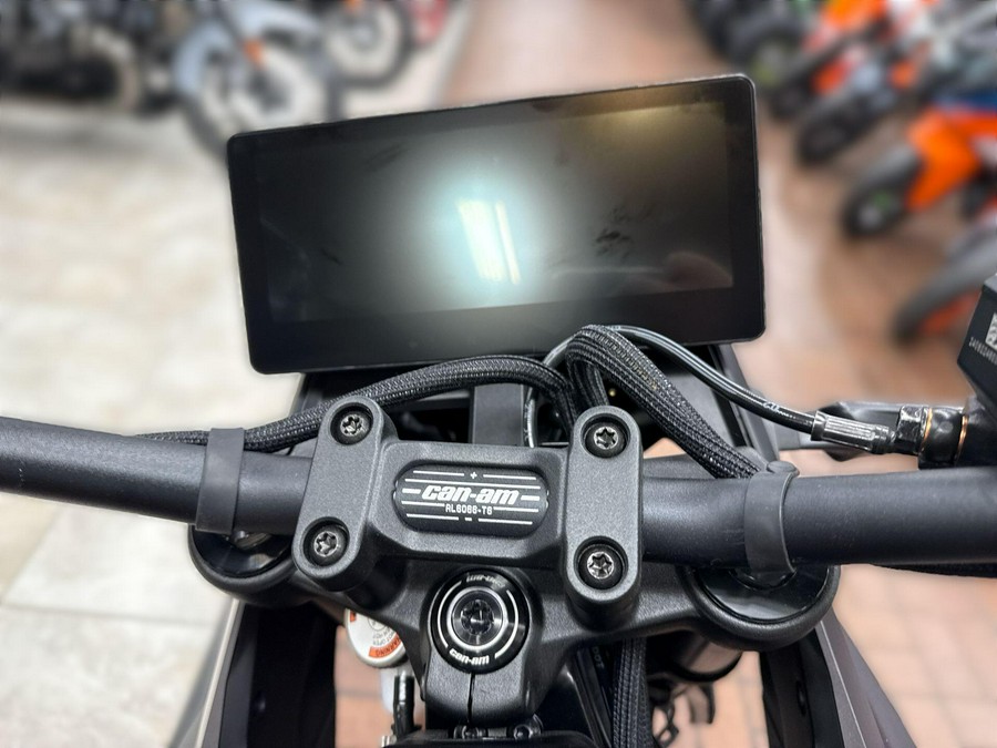 2025 Can-Am ORIGIN EV46-27