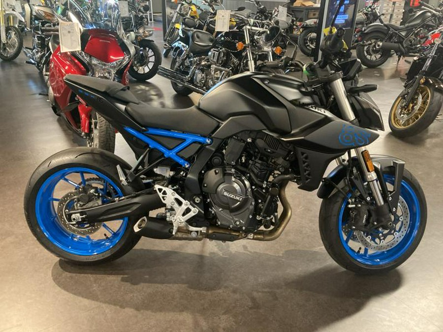 2024 Suzuki GSX-8S