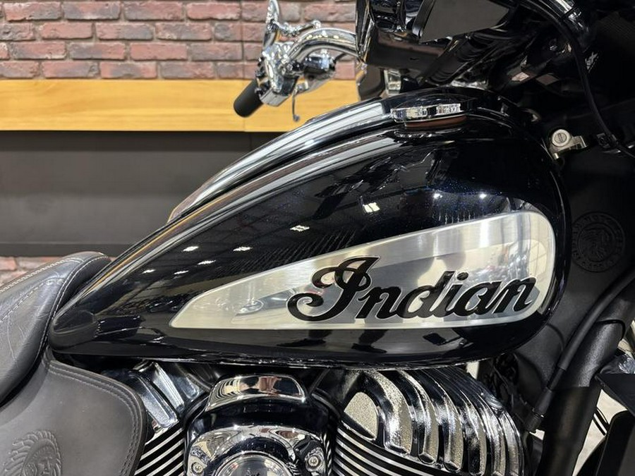 2021 Indian Motorcycle® Roadmaster® Limited Thunder Black Azure Crystal