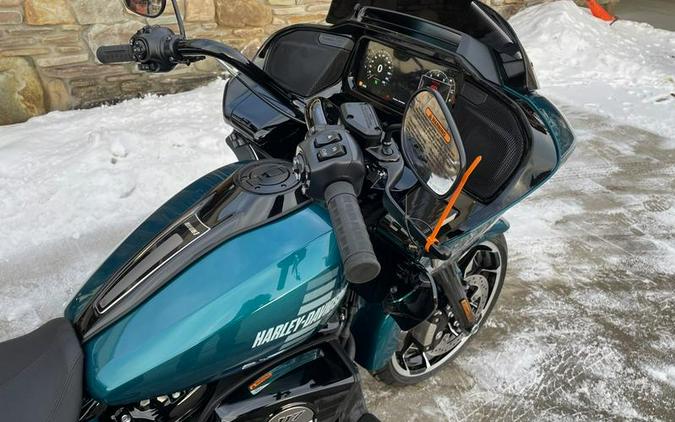 2026 Harley-Davidson® FLTRT - Road Glide® 3