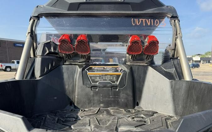 2023 Can-Am® Maverick Sport X mr 1000R