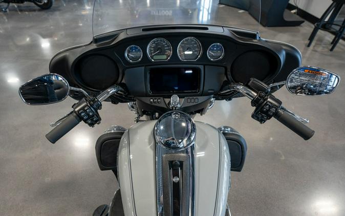 2024 Harley-Davidson Trike FLHTCUTG - Tri Glide Ultra