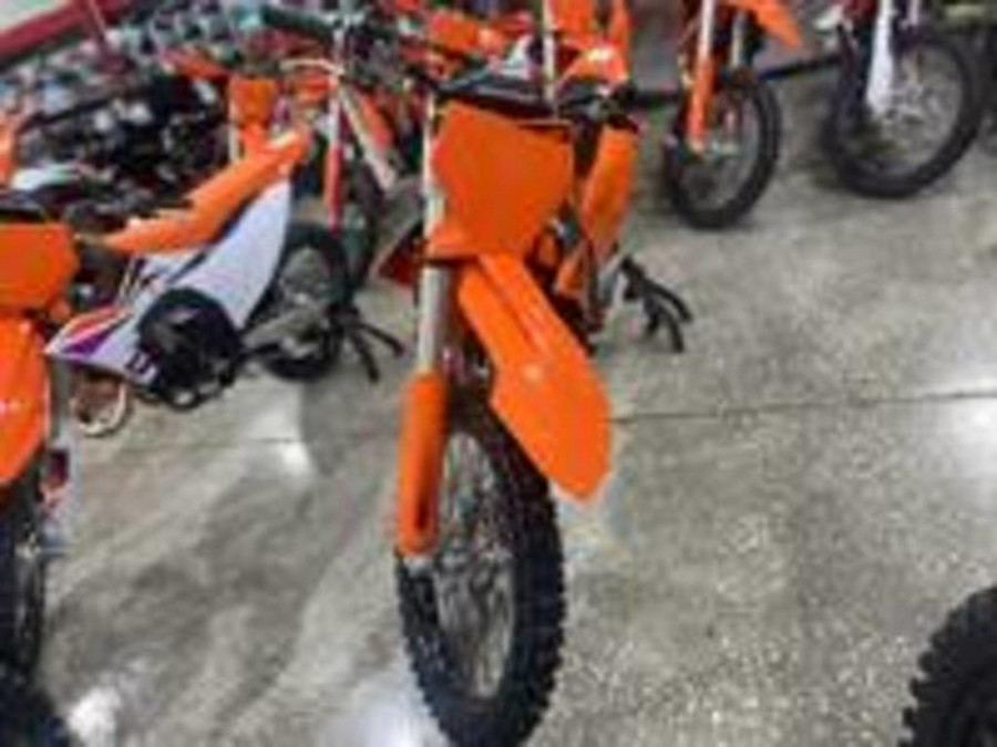 2025 KTM 300 SX