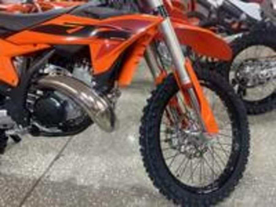 2025 KTM 300 SX