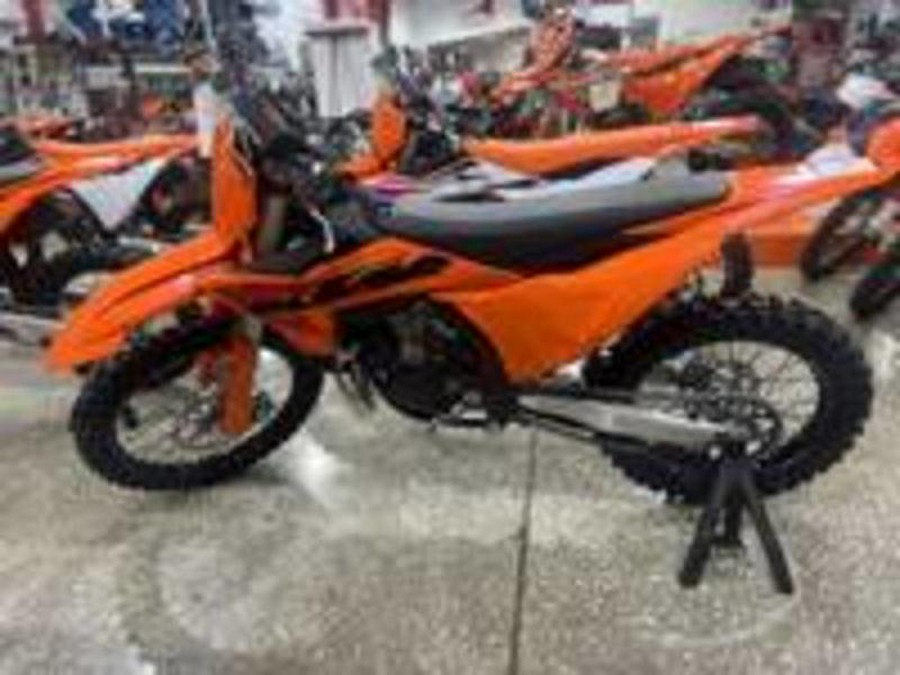 2025 KTM 300 SX