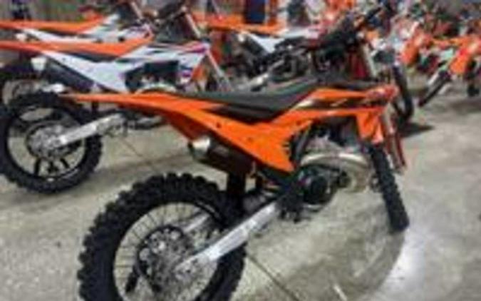 2025 KTM SX 300