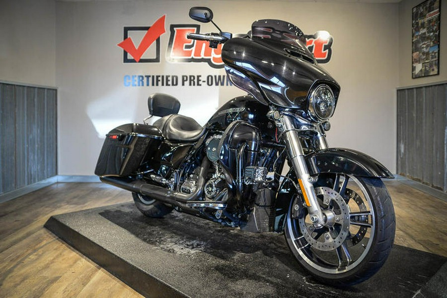 2018 Harley-Davidson® FLHX - Street Glide®