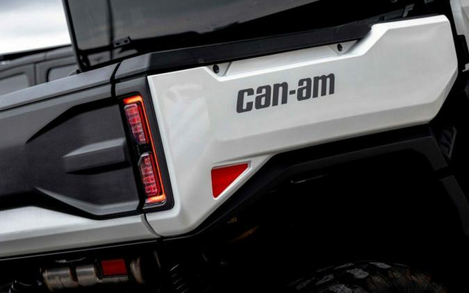 2026 Can-Am Defender MAX Limited HD11