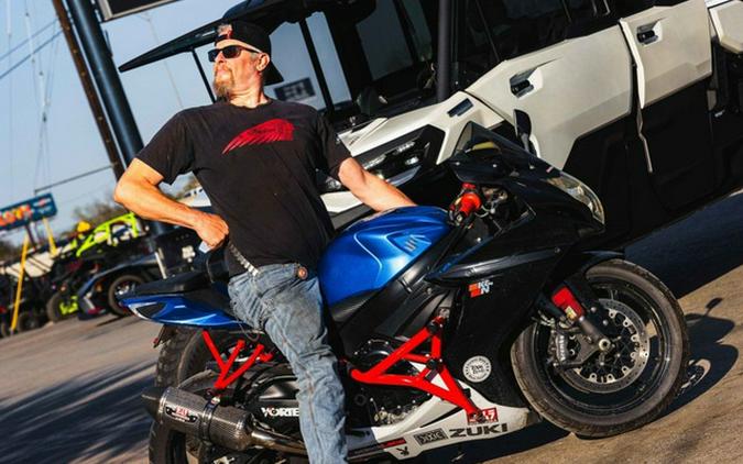 2026 Can-Am Defender MAX Limited HD11