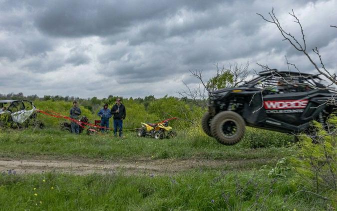 2026 Can-Am Defender MAX Limited HD11