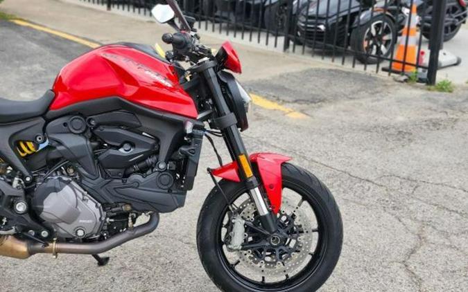 2022 Ducati Monster 937 Plus