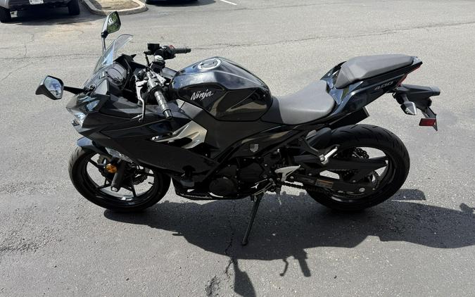 2019 Kawasaki Ninja 400