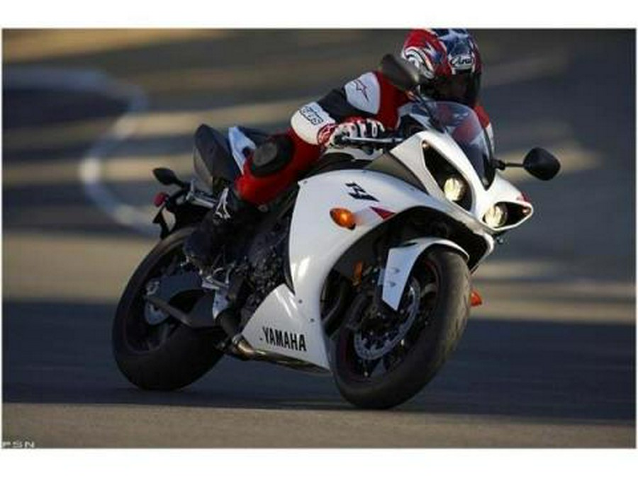 2010 Yamaha YZF-R1