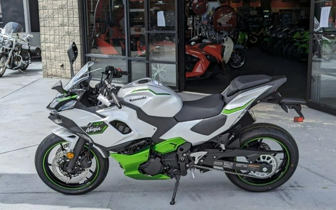 2024 Kawasaki Ninja® 7 Hybrid ABS