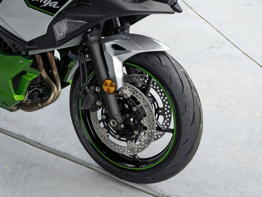 2024 Kawasaki Ninja® 7 Hybrid ABS