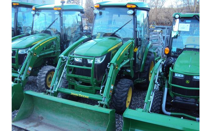 2022 John Deere 3033R CAB