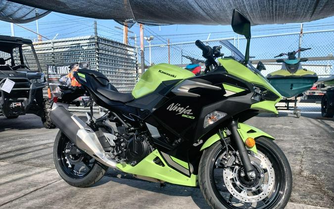 2026 Kawasaki NINJA 500 SE ABS