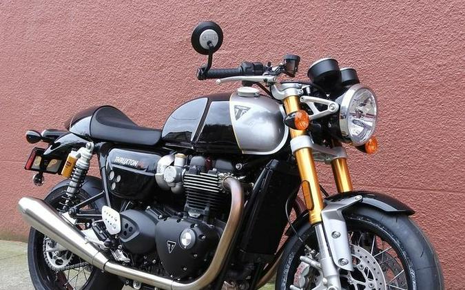 2024 Triumph Thruxton RS Jet Black / Silver Ice