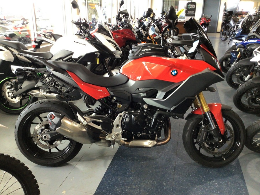 2020 BMW F900XR
