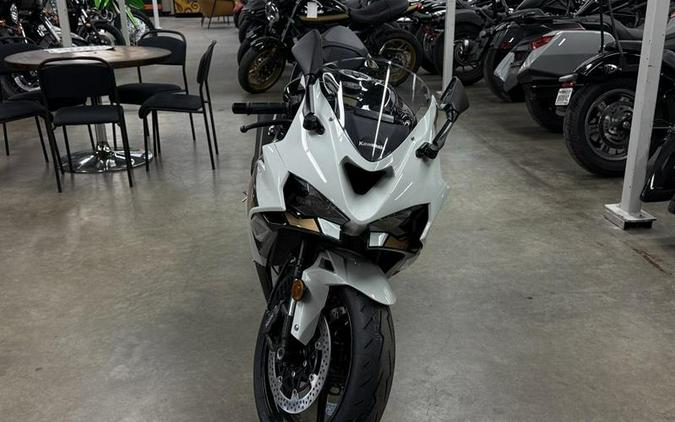 2026 Kawasaki Ninja® ZX™-6R