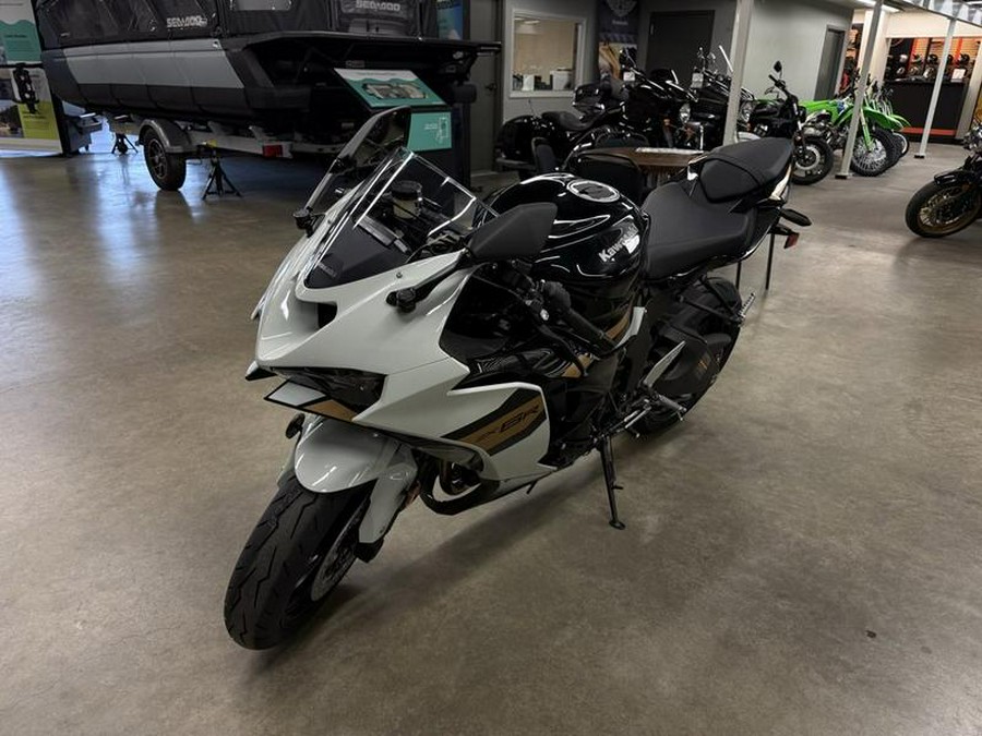2026 Kawasaki Ninja® ZX™-6R