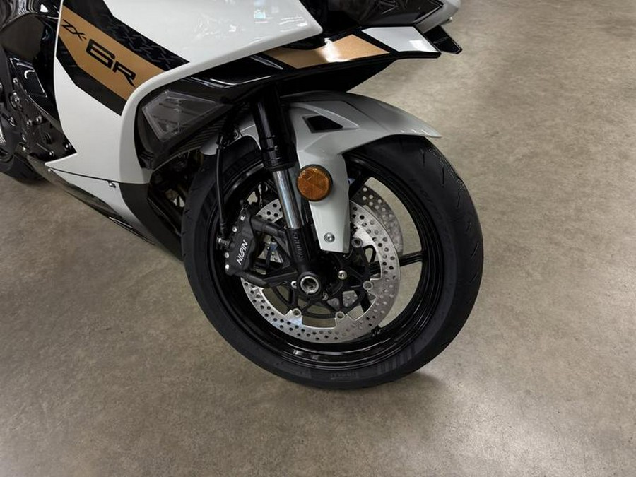 2026 Kawasaki Ninja® ZX™-6R