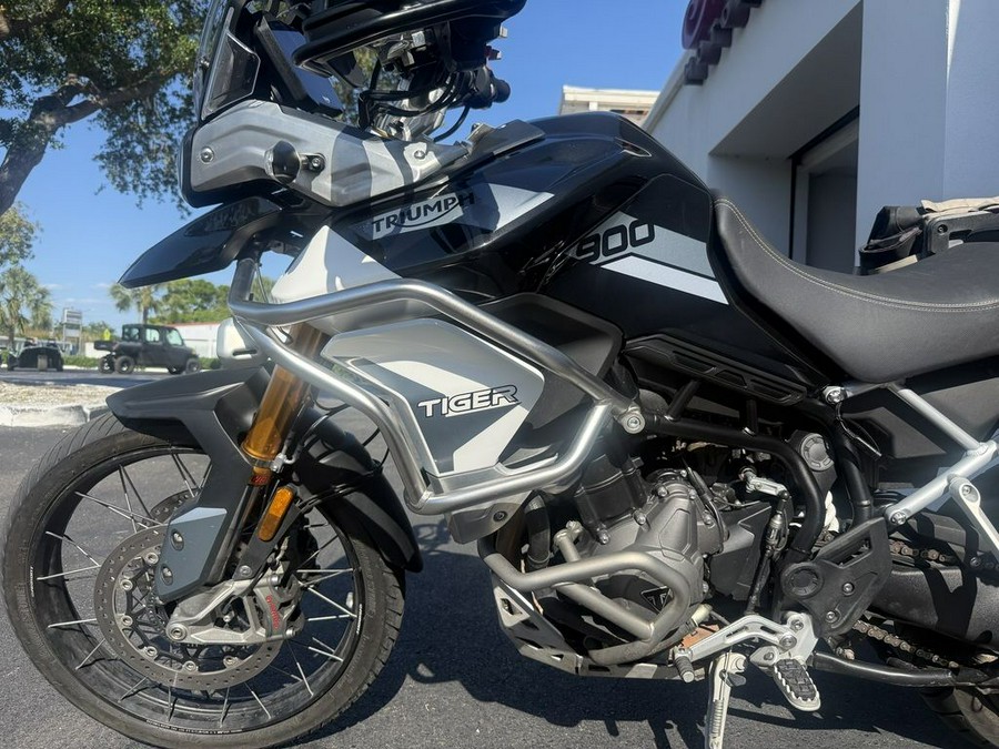 2022 Triumph Tiger 900 Rally Pro Sapphire Black